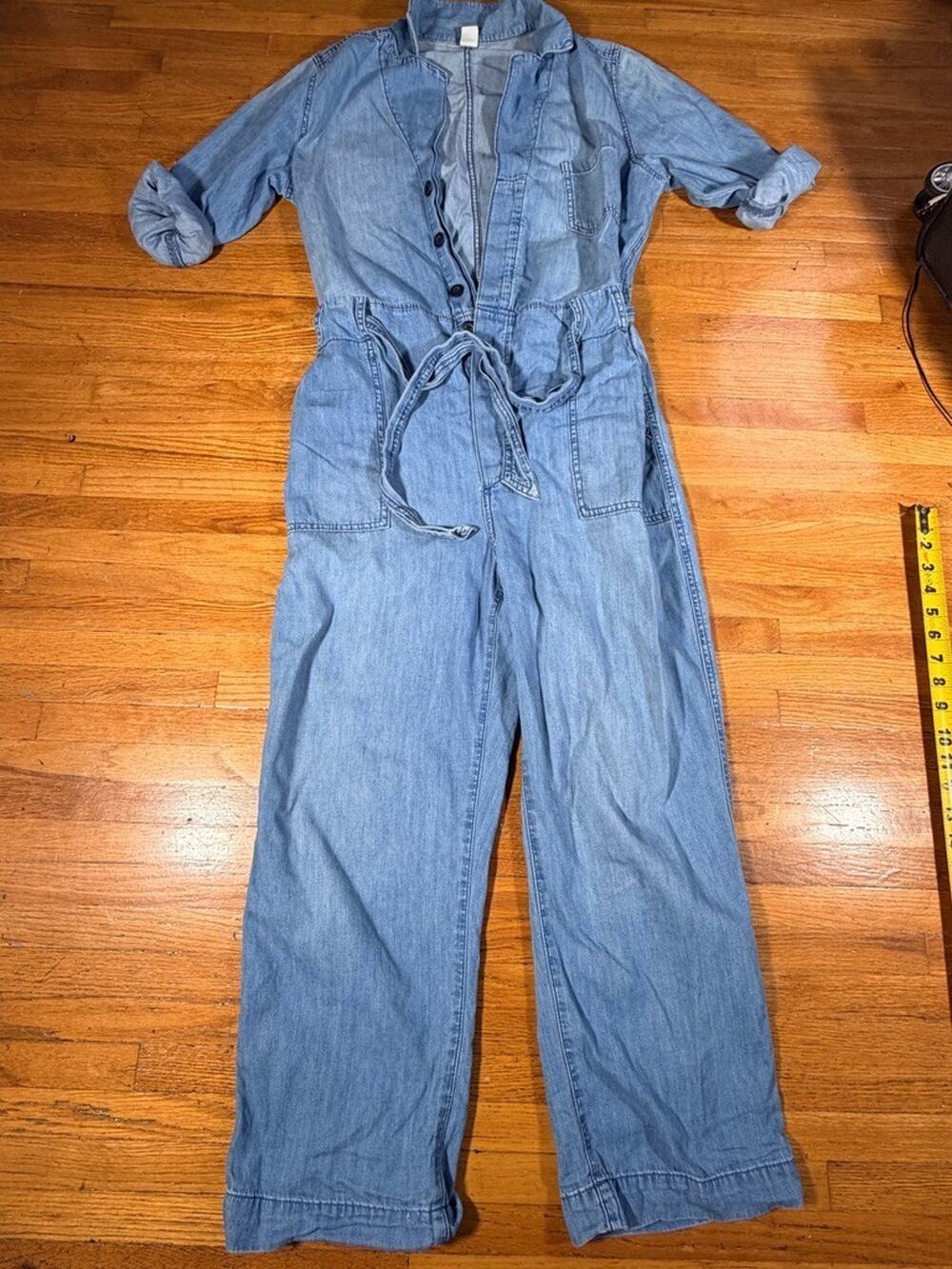 Women’s Medium Light Wash Denim Jumpsuit Utility Coverall Wide Leg Belted